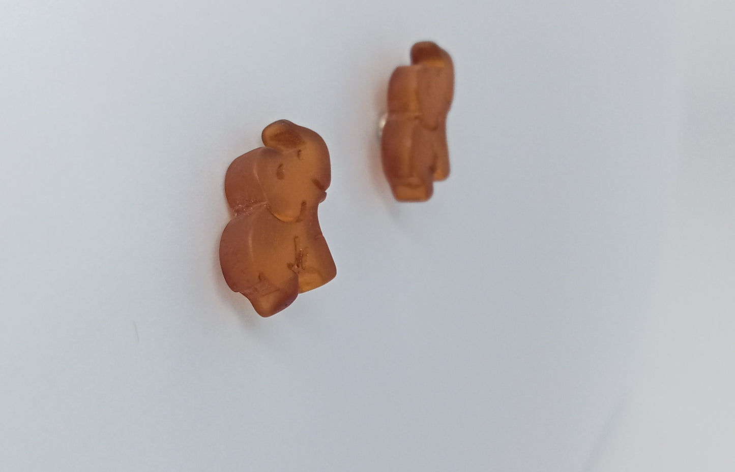 ARETES ELEFANTITO CLARO