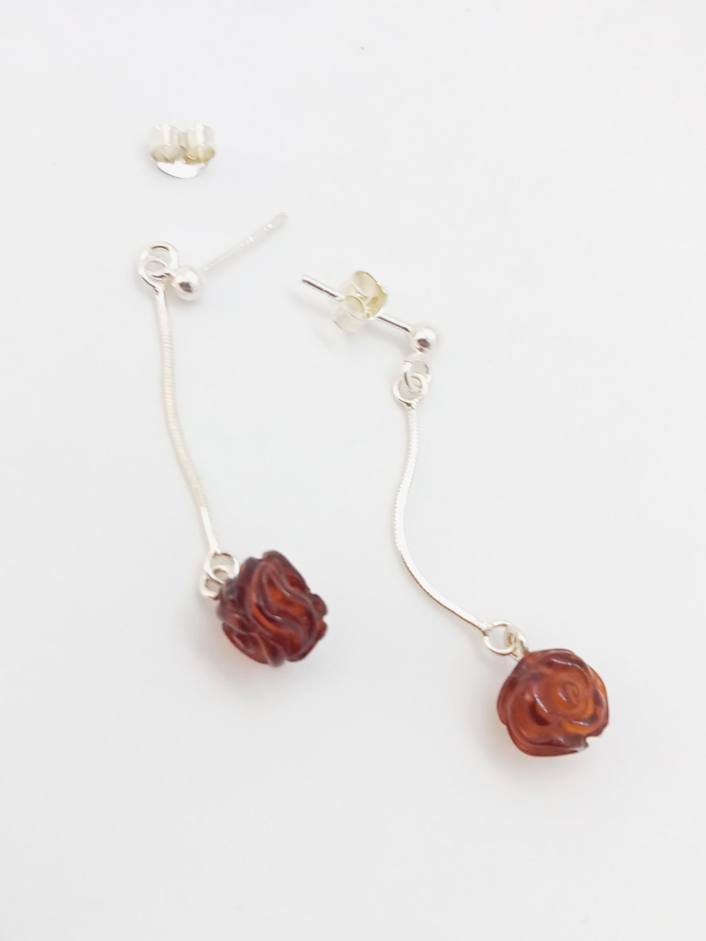 ARETES ROSAS