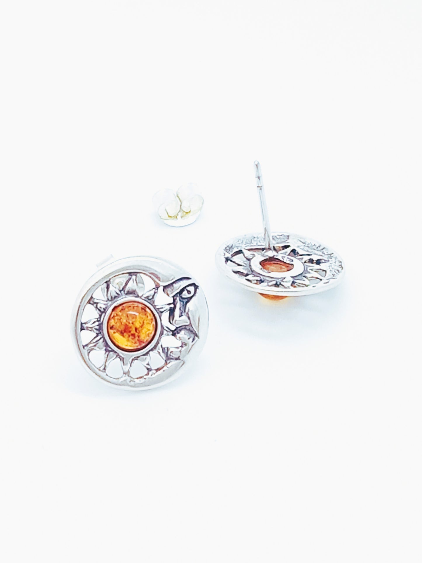 ARETES ECLIPSE