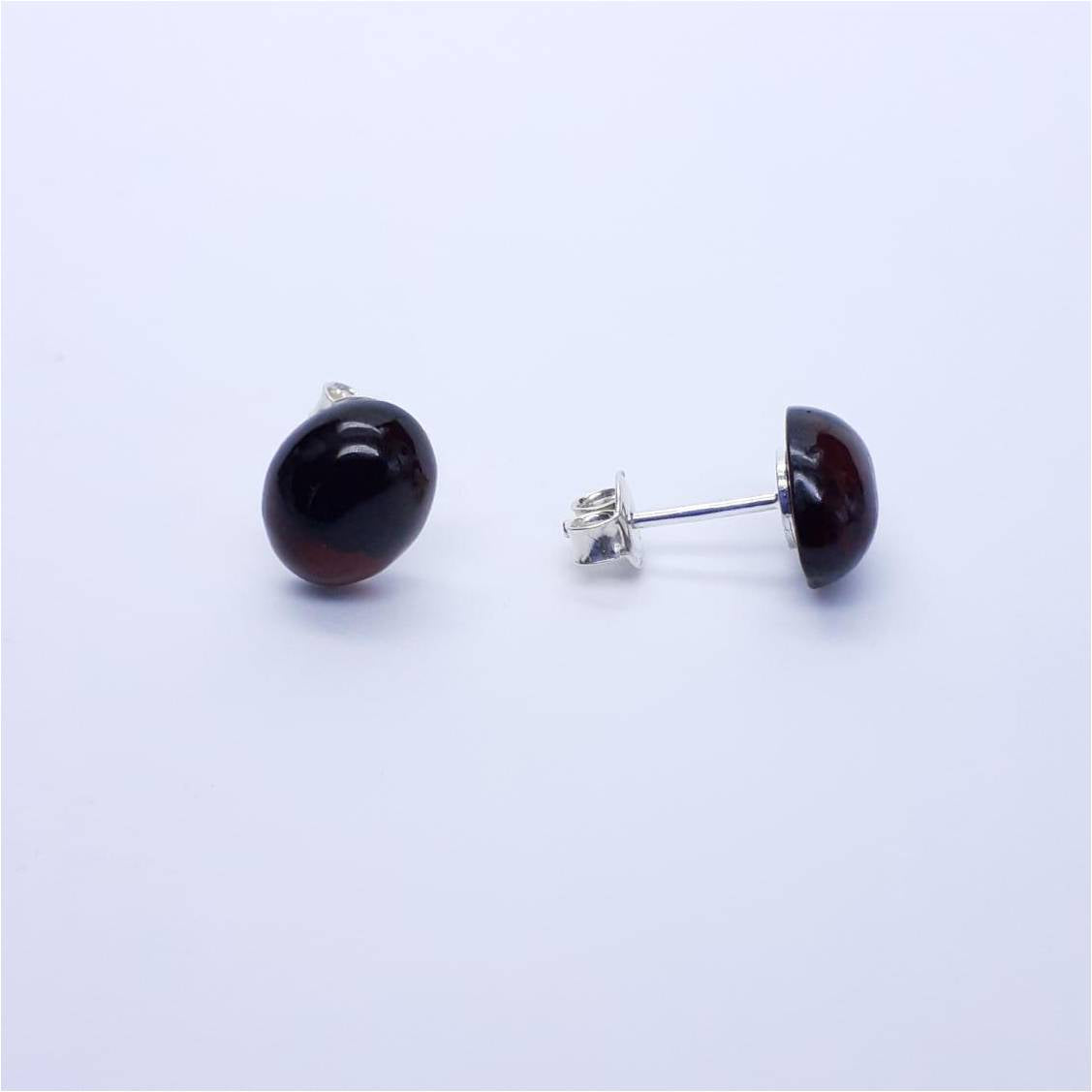 ARETES NELYAN