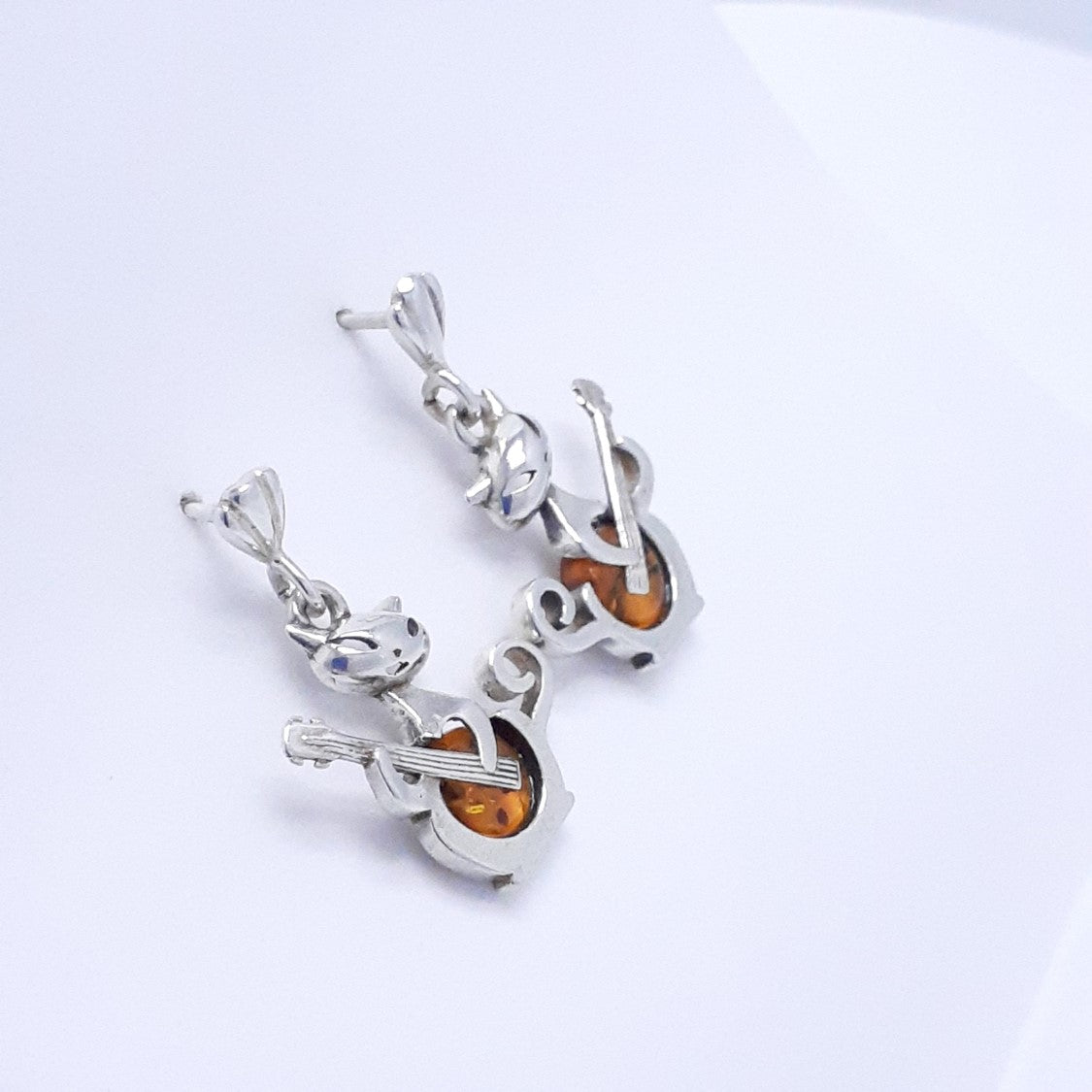 ARETES KATITA