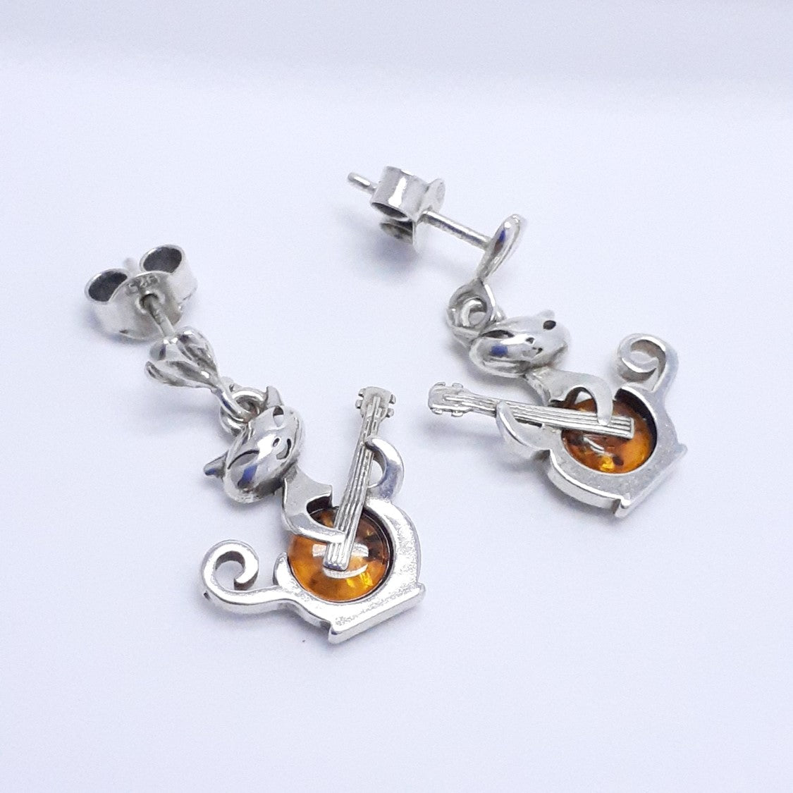 ARETES KATITA