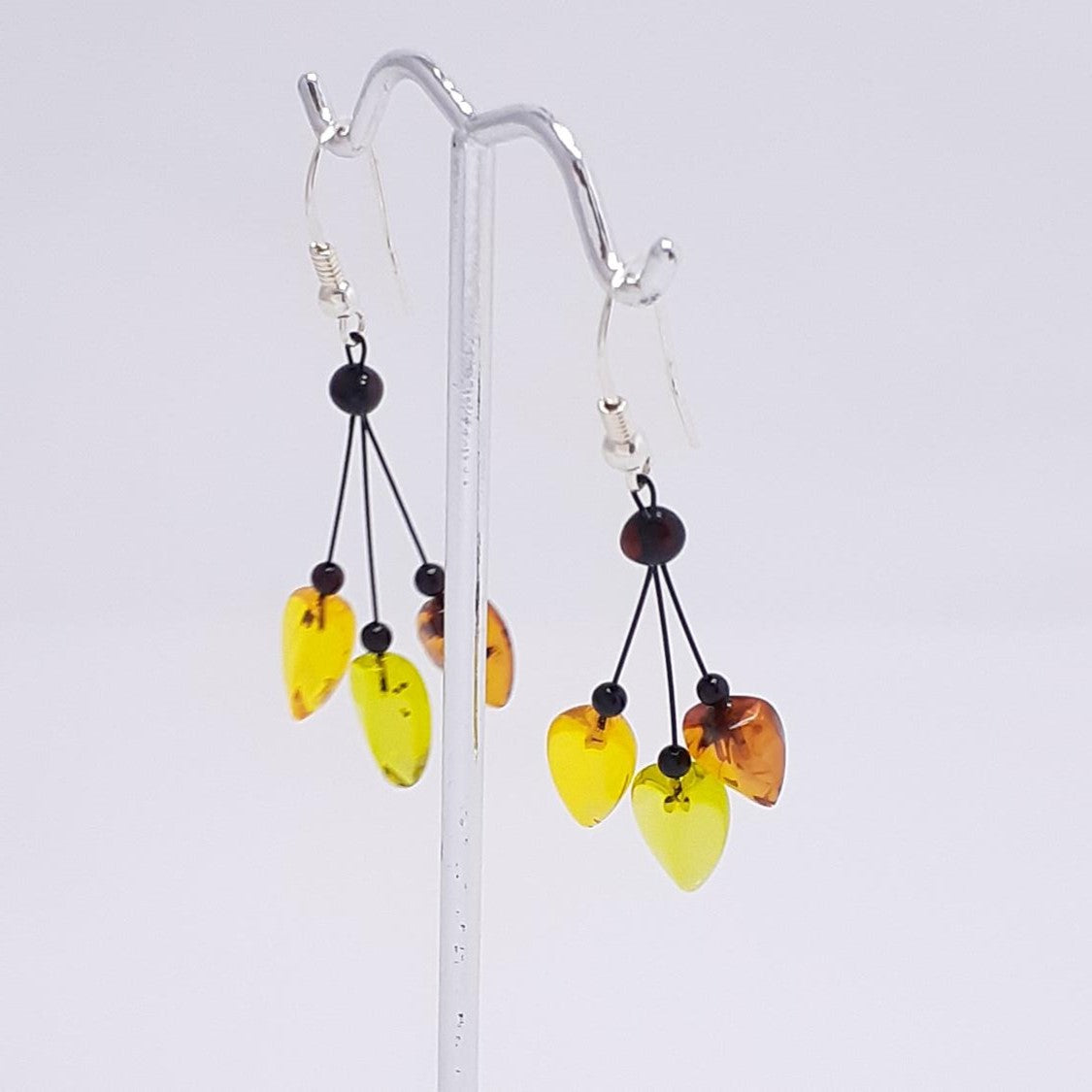 ARETES HOJAS