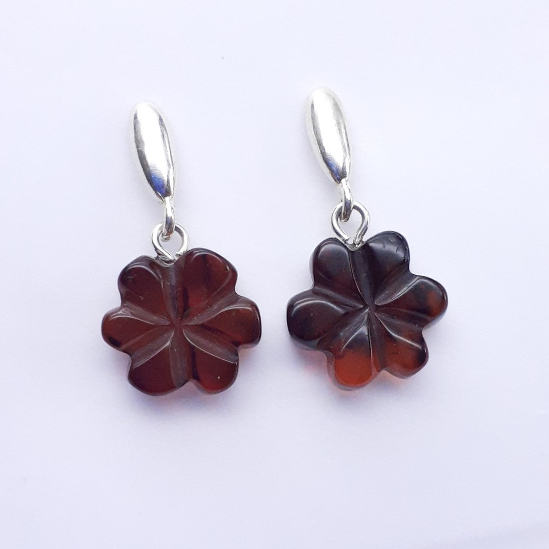 ARETES VIANEY