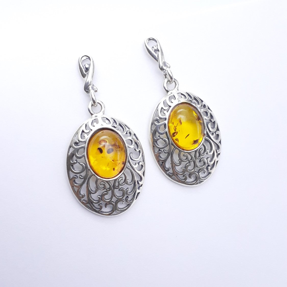 ARETES EILEEN
