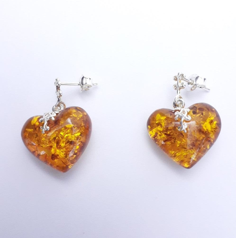 ARETES AMBER HEART