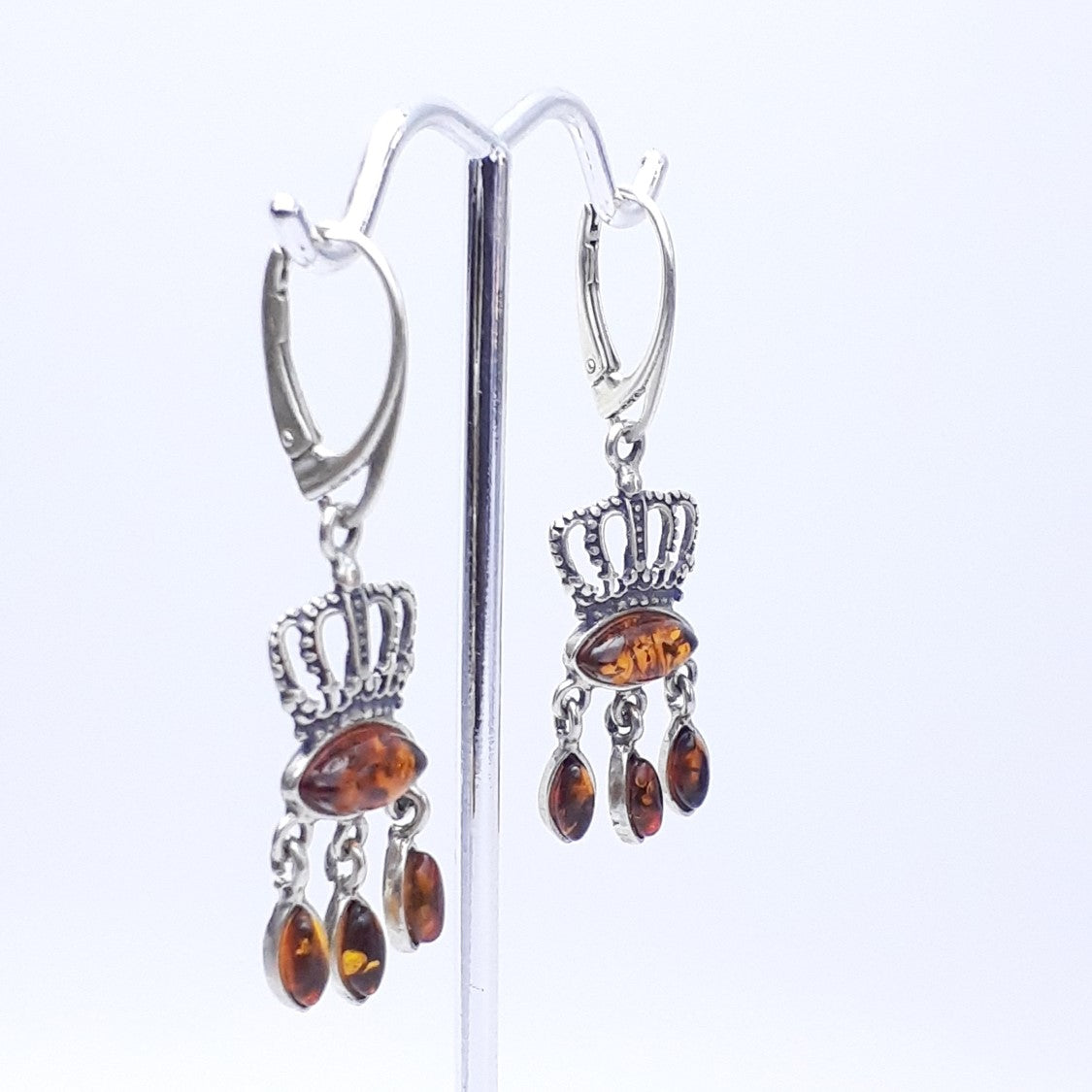 ARETES CORONA