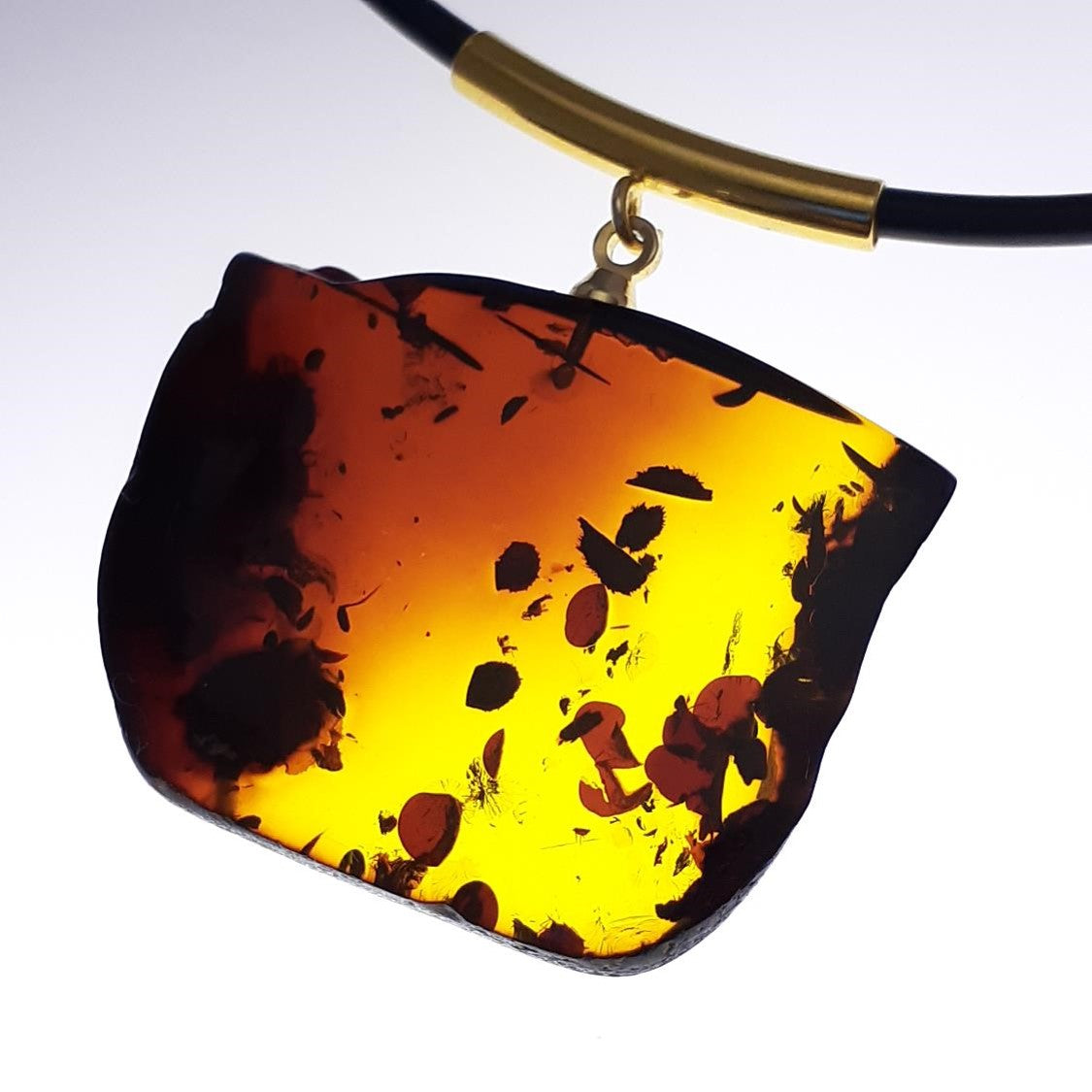 COLLAR YURENA
