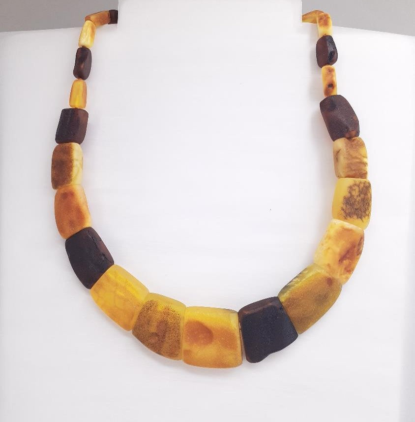COLLAR VIVIENNE
