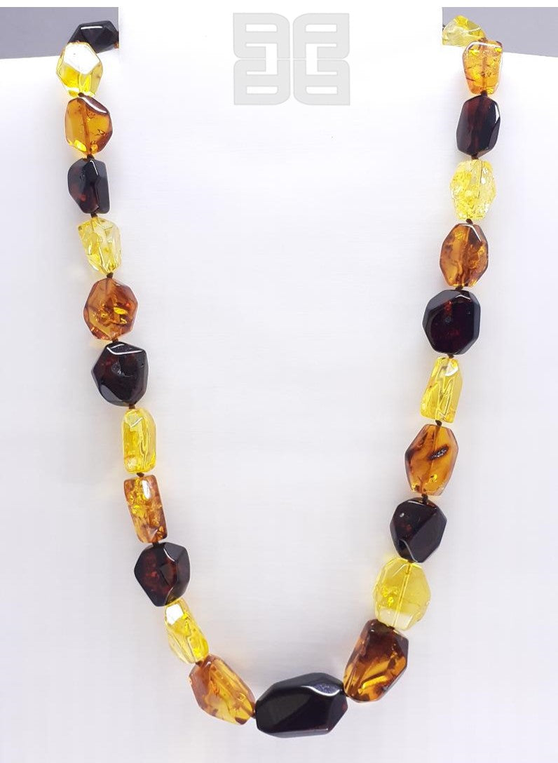 COLLAR BERNADETTE