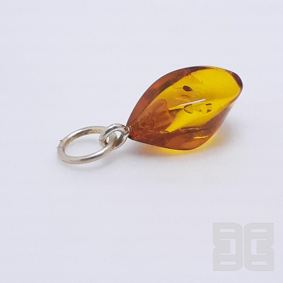 DIJE AMORFO