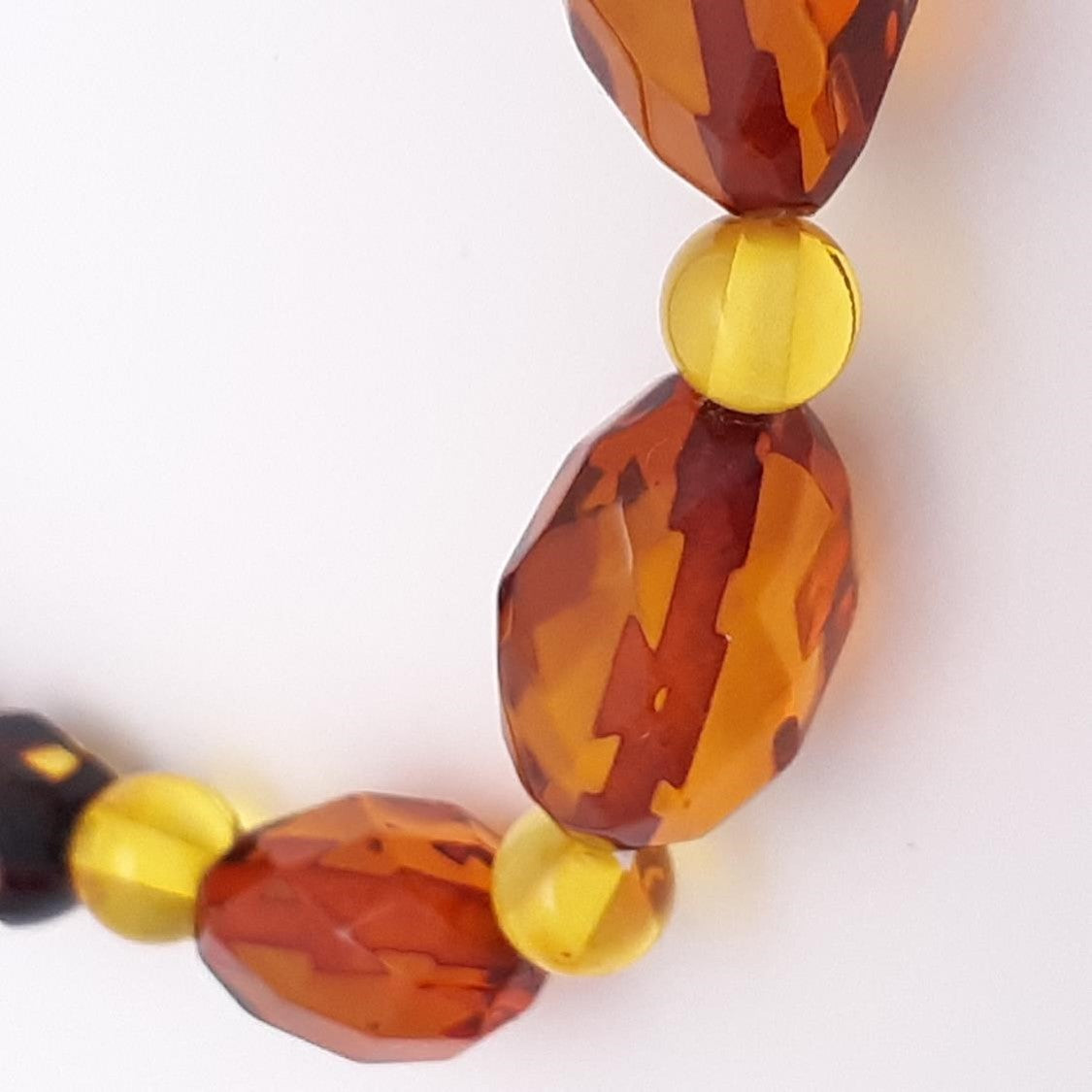 PULSERA SCARLETT