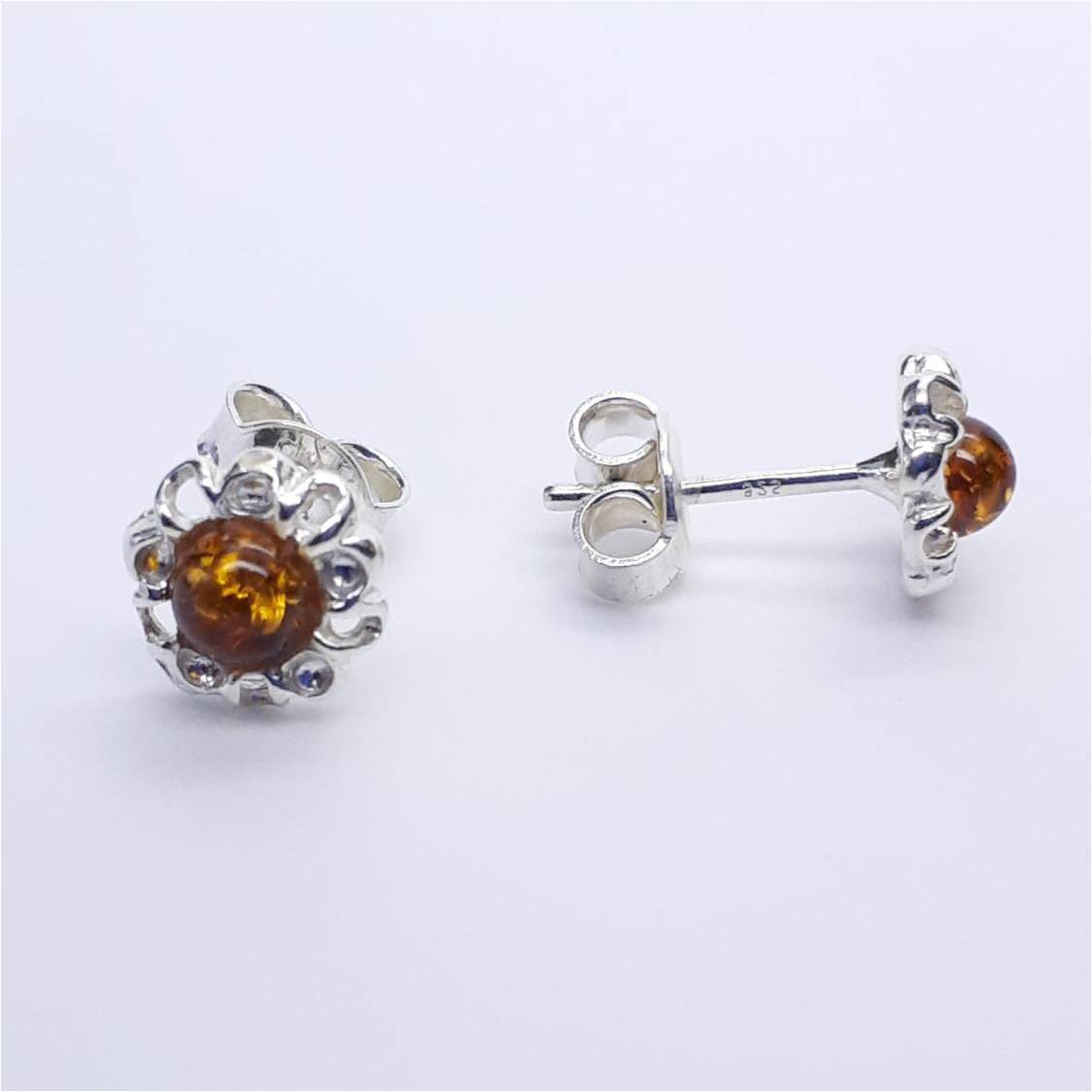 ARETES AMARILIS