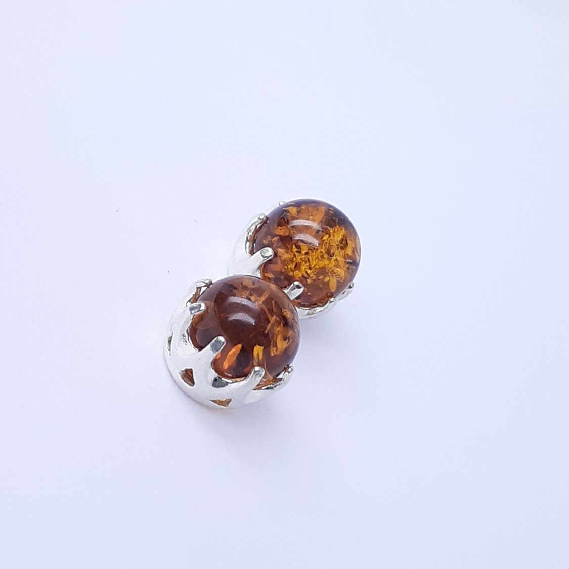 ARETES ABRIL