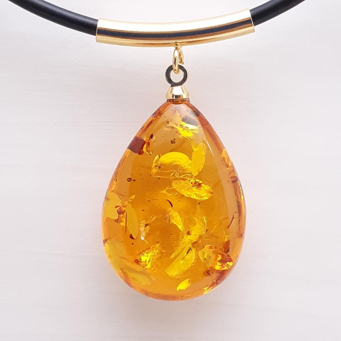 COLLAR ANIA